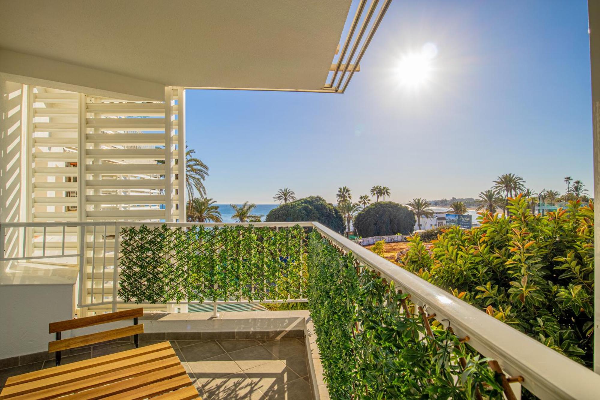 Buenti Apartments Beach Beautiful View Marbella Eksteriør bilde