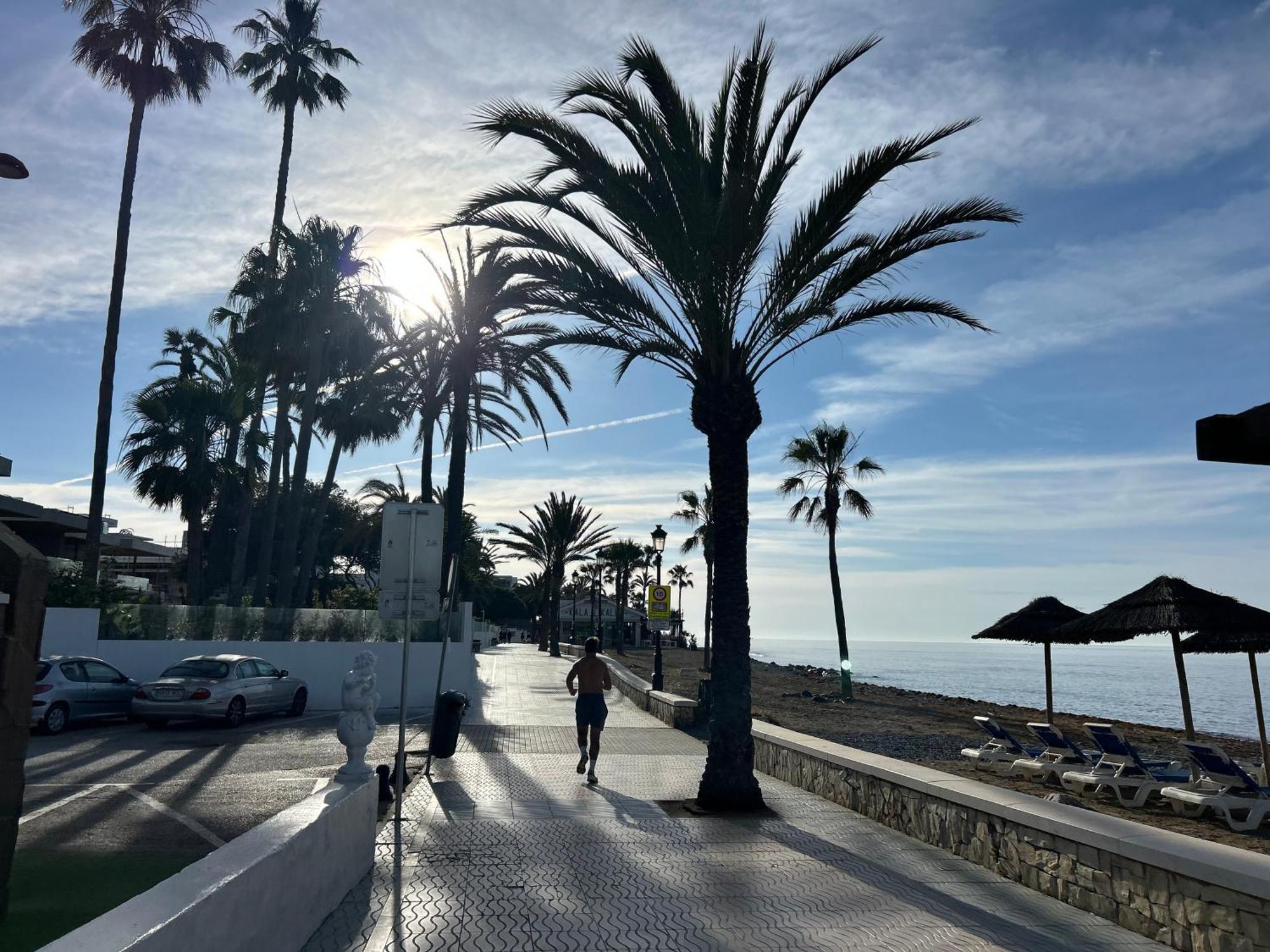 Buenti Apartments Beach Beautiful View Marbella Eksteriør bilde